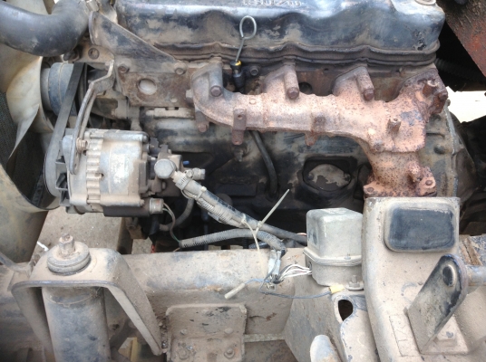 ISUZU. NPR110แรง เครื่องดี. ยางดี คัสซไม่ผุรถใช้งานทุกวันราคา25