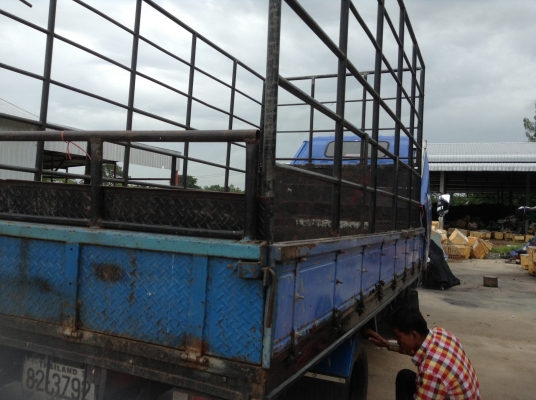 ISUZU. NPR110แรง เครื่องดี. ยางดี คัสซไม่ผุรถใช้งานทุกวันราคา25