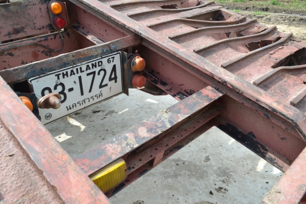 รถบรรทุกท้ายลาด ติดต่อ 0819730212 ยงค์ รถบรรทุกท้ายลาด ติดต่อ 0819730212 ยงค์