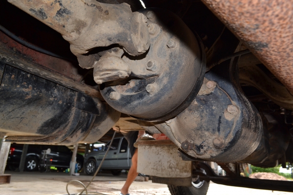 รถบรรทุกท้ายลาด ติดต่อ 0819730212 ยงค์ รถบรรทุกท้ายลาด ติดต่อ 0819730212 ยงค์