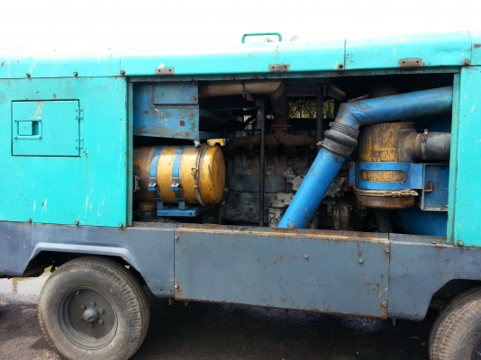 ขาย ปั้มลม Airman 530 12 Bar มาจากญีปุ่น พร้อมใช้งาน ครับ เครื่อง EM100