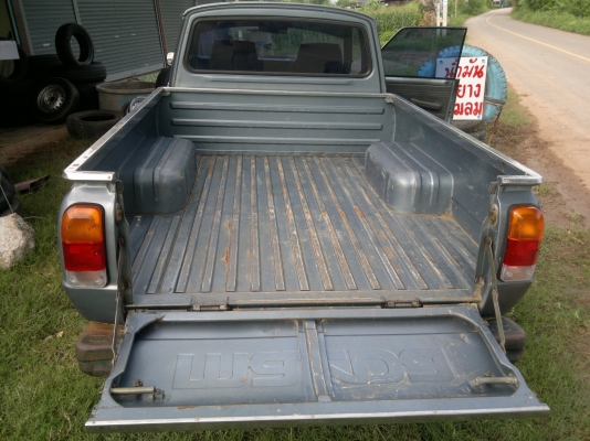 Mazda 1300 4 เกียร์