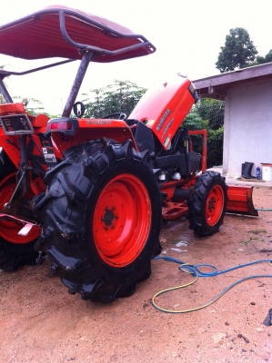 ขายkubota L4508 Di พร้อมดันหน้าตราช้าง เล่มทะเบียน 265,000฿ ขายkubota L4508 Di พร้อมดันหน้าตราช้าง เล่มทะเบียน 265,000฿