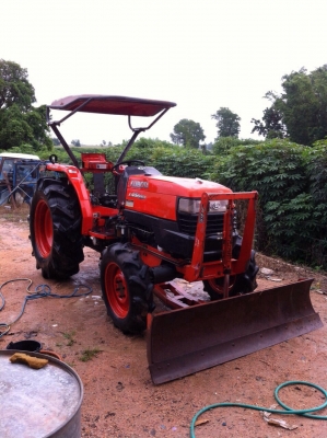 ขายkubota L4508 Di พร้อมดันหน้าตราช้าง เล่มทะเบียน 265,000฿