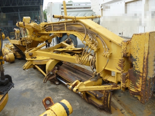 ขายอะไหร่รถเกรด CATERPILLAR 140 G ของมือสองนำเข้าจากต่างประเทศ สนใจติดต่อ 081-981-9339