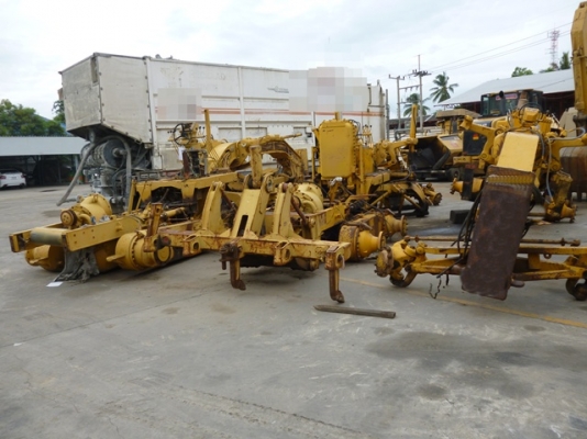 ขายอะไหร่รถเกรด CATERPILLAR 140 G ของมือสองนำเข้าจากต่างประเทศ สนใจติดต่อ 081-981-9339