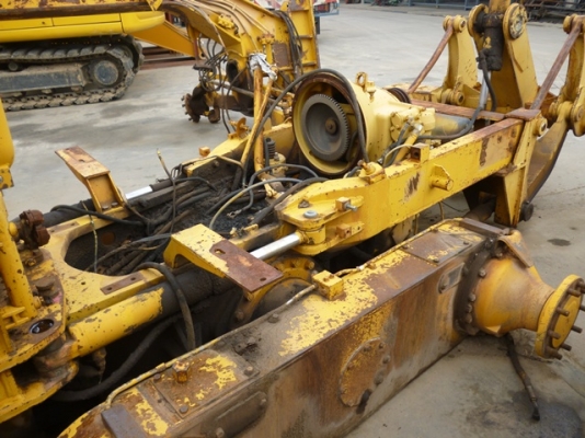 ขายอะไหร่รถเกรด CATERPILLAR 140 G ของมือสองนำเข้าจากต่างประเทศ สนใจติดต่อ 081-981-9339