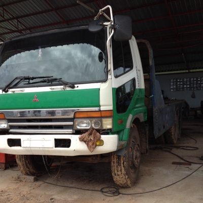 เทเลอร์ขึ้นแมคโค200ขึ้นรถเกี่ยวข้าว Fn517  เครื่อง6d16 190hp