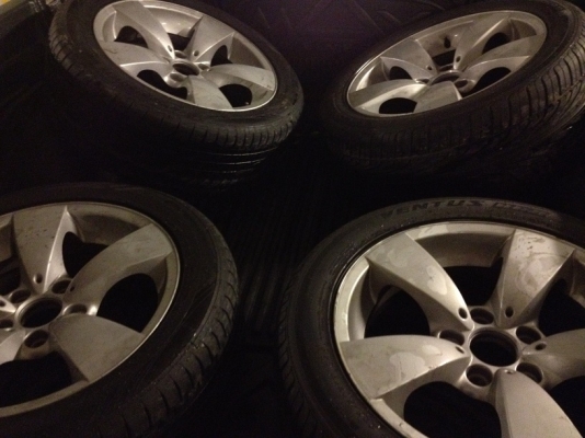 ขายล้อบีเอ็ม ขอบ 17 มี 4 วง 9000 บาท