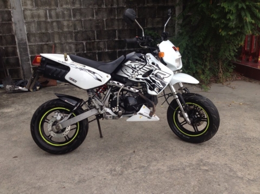 ขาย KSR 110 cc ปี 2553  สี ขาว ดำ สวย ใส เงา  ราคา 28500