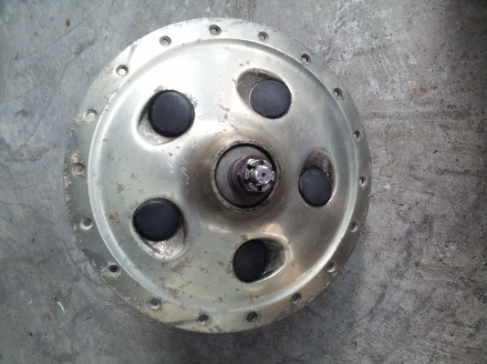 ขายดุม yamaha sr400-500 ขายดุม yamaha sr400-500