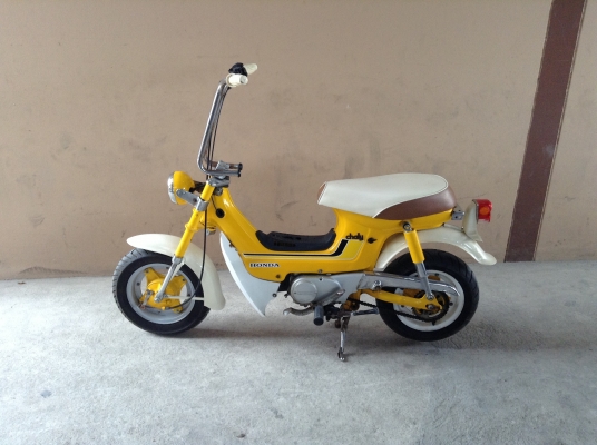 ขาย!!! ชาลี50cc สภาพสวย บังโคลนเหล็กหน้าหลัง รถเครื่องดีคับ ขับขี่ดี มีเอกสารซื้อขายคับ