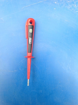 ไขควงเทสไฟด้ามแดง