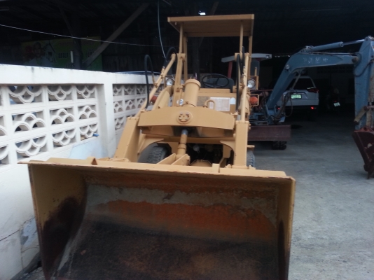 ขายรถตักล้อยางขนาดเล็ก KOMATSU SG10