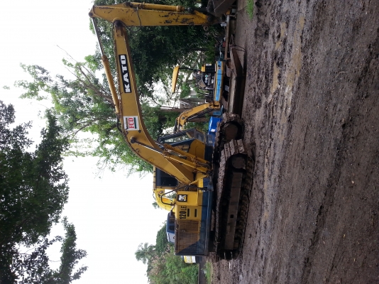 ขาย  kato ขนาดเท่าpc120 เคยลงขายแล้วแต่พอดี ติดงานอยู่แต่ตอนนี้เสร็จงานแล้ว