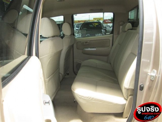 ขับง่าย ซ่อมง่าย ราคาถูก TOYOTA HILUX VIGO D4D Double Cab  3.0 AT ปี 2010