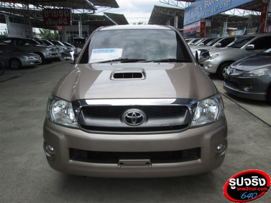 ขับง่าย ซ่อมง่าย ราคาถูก TOYOTA HILUX VIGO D4D Double Cab  3.0 AT ปี 2010