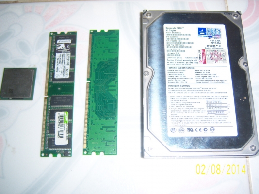 ฮาร์ดดิช 80GB IDE ใช้ได้ปรกติแรมDDR1 512