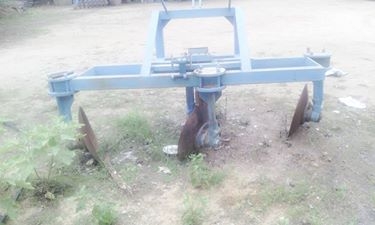 ขายผาน ยกร่องคู่สำหรับรถไถ ฟอร์ด คูโบต้า ราคา 32000 ใช้งานน้อย