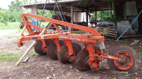 ขายผาน4 ตราช้าง DP224F ของ 4708 ครับ