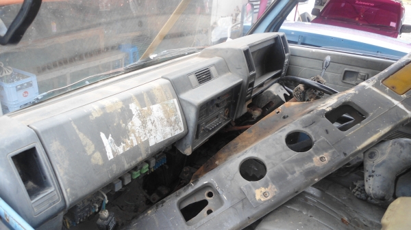 ขายหัวอีซูสุ NKR ตามสภาพ ด่วนรถเหลือ 15000 โดยรวมประตูดีทั้งสองข้าง บางๆยังไม่เคยทำสี เบาะไม่มีขาด ขายหัวอีซูสุ NKR ตามสภาพ ด่วนรถเหลือ 15000 โดยรวมประตูดีทั้งสองข้าง บางๆยังไม่เคยทำสี เบาะไม่มีขาด