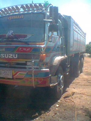 ขายสิบล้อisuzu ร็อคกี้ fxz 240 นางฟ้า