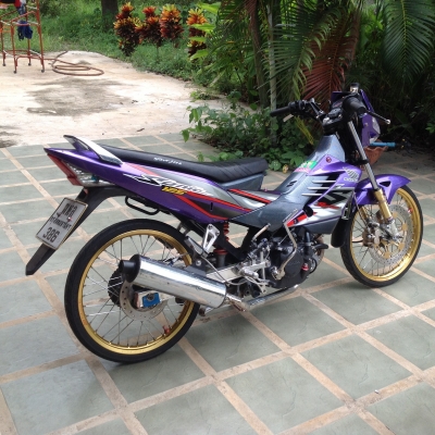 ขายโซนิคตัวใหม่ สตาร์ทมือ ทะเบียนพร้อมโอน ราคาถูกๆเลยครับ