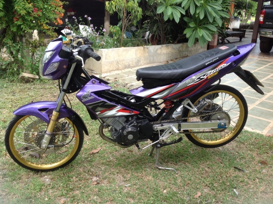 ขายโซนิคตัวใหม่ สตาร์ทมือ ทะเบียนพร้อมโอน ราคาถูกๆเลยครับ