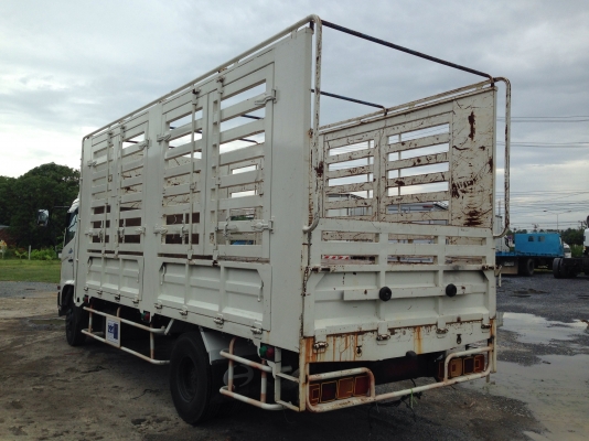 6ล้อHINO/เมกก้ากะบะยาว5.50ม.