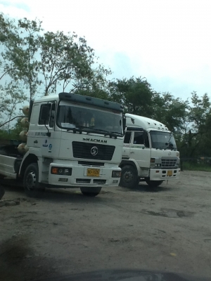 ขายดาวน์ 350,000 บาท รถSHACMAN รถหัวลาก