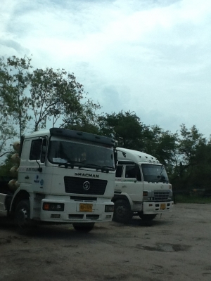 ขายดาวน์ 350,000 บาท รถSHACMAN รถหัวลาก