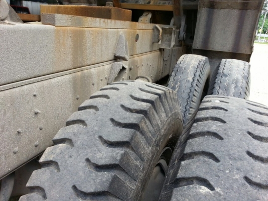 รถฮีโน่ 10 ล้อดั้ม 260 แรงม้า ปี 49 สนใจติดต่อ 081 - 6079515 รถฮีโน่ 10 ล้อดั้ม 260 แรงม้า ปี 49 สนใจติดต่อ 081 - 6079515