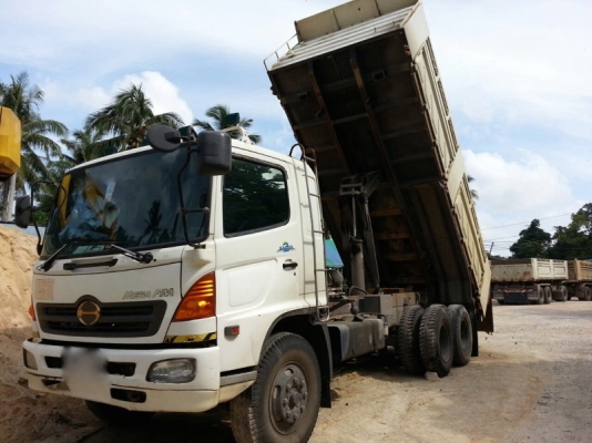 รถฮีโน่ 10 ล้อดั้ม 260 แรงม้า ปี 49   ( รถวิ่ง 7xx,xxx กม. )  ,   ( ขายแม่ , ลูก )  สนใจติดต่อ 081 - 6079515