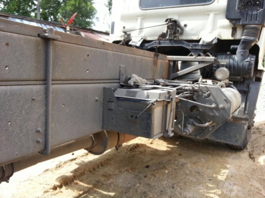 รถฮีโน่ 10 ล้อดั้ม 260 แรงม้า ปี 49 ( รถวิ่ง 7xx,xxx กม. ) , ( ขายแม่ , ลูก ) สนใจติดต่อ 081 - 6079515 รถฮีโน่ 10 ล้อดั้ม 260 แรงม้า ปี 49 ( รถวิ่ง 7xx,xxx กม. ) , ( ขายแม่ , ลูก ) สนใจติดต่อ 081 - 6079515