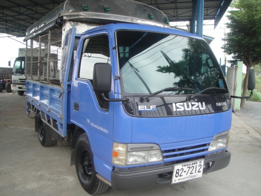 ISUZU  NKR เครื่องยนต์ 100 แรง เทอโบอินเตอร์ (รถห้าง)  พวงมาลัยเพาว์เวอร์ รถสวย สภาพดี