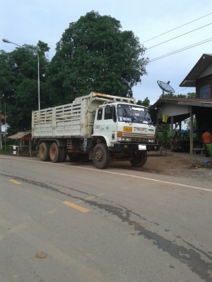 ขายFM227LD EM100 220แรง สองเพลาดั้ม