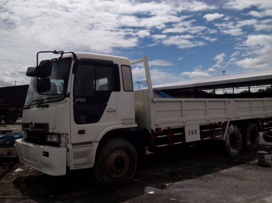 ขายรถบรรทุก10ล้อ1เพลา ยาว7เมตร รถประกอบ พร้อมใช้งาน