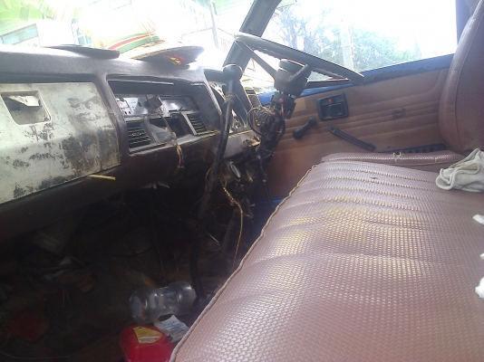 หกล้อ อีซูซุ KS115แรง ยกหัวได้ยาว5เมตร เล่มเอกสารชุดโอนคบ