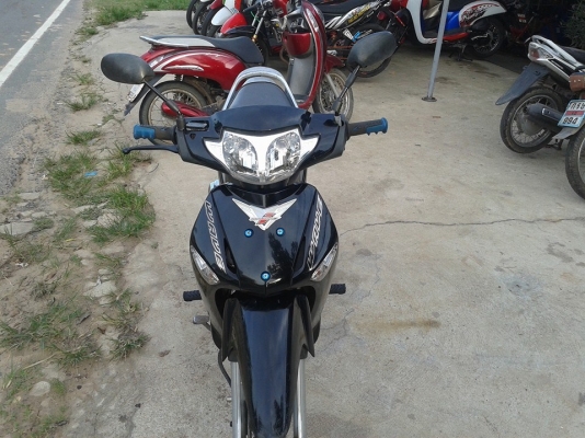 เวฟ 125sโฉมไอ   สตาสมือและเท้า  20500 บาท