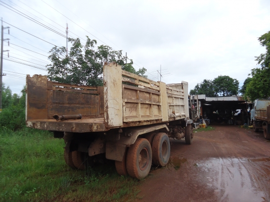 ขายด่วนรถสิบล้อหลงTDชีL1974ดรั้มKACเครืองเดิมเกียร์10สปีท