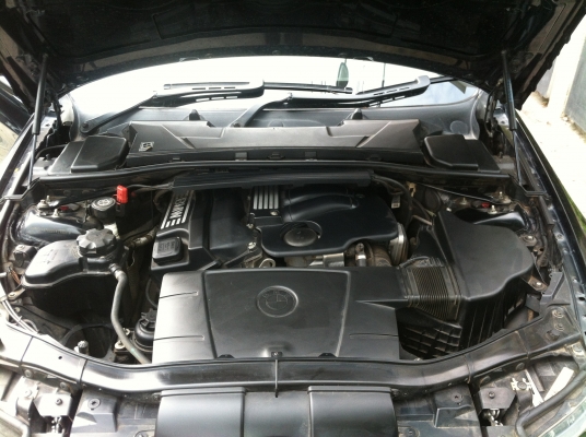 BMW SERIES 320iSE E90 แต่งสวยเลยคับ พร้อมใช้