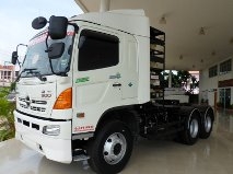 ขายดาวน์ รถหัวลาก 10 ล้อ 2เพลา ติดแก๊ซ NGV 8 ถัง ยี่ห้อ HINO MEGA FM1J ซีรี่ 500 /260 แรงม้า  ปี 2558