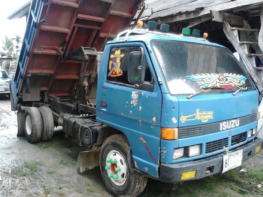 ***ขายแล้วครับขอบคุณ Truck2hand ขาย6ล้อดั้ม5คิว ISUZU 115 ตัวแรก คัสซี7xxxx แบบรุ่น NPR59LU เครื่องเดิมเกียร์เดิม 4BD1-115แรง แน่นๆแรงดี เกียร์สั้นสาย เข้าง่ายไม่มีหลุด ช่วงล่างคานหน้า6น็อต เฟืองท้ายFแล้ว คัสซีสวยเดิมไม่ปะไม่ดาม กระบะดั้มเหล็ก5ตัน3.60ม.ยิ