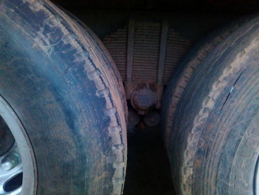 **400,000 บ.ต่อรอง**ขาย10ล้อเพลาเดียวล่อง ISUZU JCM 6BD1-165 เครื่องเดิมเกียร์เดิม เครื่อง6BD1-165แรง เครื่องดีแรงดี อึด ทน ไม่จุกจิก เกียร์ดีไม่มีหลุด ช่วงล่างเพลาเดียวเดิม คัสซีสวยเดิม ไม่ปะไ่ดาม มีบวมซับในบ้างนิดๆ กระบะไม้ล่องคอกเกษตรสภาพดี พื้นดี คอกด **400,000 บ.ต่อรอง**ขาย10ล้อเพลาเดียวล่อง ISUZU JCM 6BD1-165 เครื่องเดิมเกียร์เดิม เครื่อง6BD1-165แรง เครื่องดีแรงดี อึด ทน ไม่จุกจิก เกียร์ดีไม่มีหลุด ช่วงล่างเพลาเดียวเดิม คัสซีสวยเดิม ไม่ปะไ่ดาม มีบวมซับในบ้างนิดๆ กระบะไม้ล่องคอกเกษตรสภาพดี พื้นดี คอกด