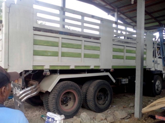 ไอ้หลง  TD เทอร์โบ 6D16 220 แรง