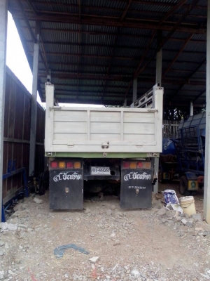 ไอ้หลง  TD เทอร์โบ 6D16 220 แรง