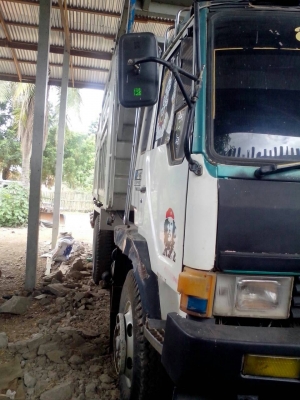 ไอ้หลง  TD เทอร์โบ 6D16 220 แรง