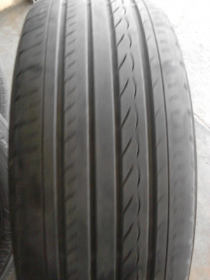 215/55R17 YOKOHAMA  ADVAN dB decibel  ชุด 4 เส้น  TEL.081-427-3941