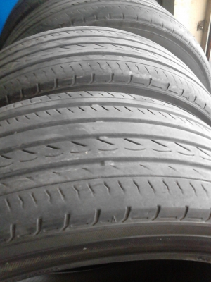 215/55R17 YOKOHAMA  ADVAN dB decibel  ชุด 4 เส้น  TEL.081-427-3941