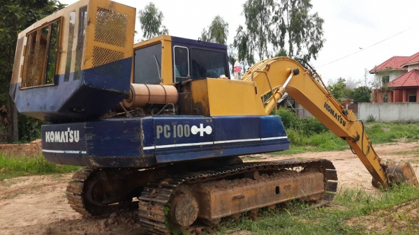 ขายด่วนKOMATSU 100-3เล่มทะเบียน เครื่องติดยาก โซ่บางข้างนึง ราคาเบาๆโทร0843923995 ขายด่วนKOMATSU 100-3เล่มทะเบียน เครื่องติดยาก โซ่บางข้างนึง ราคาเบาๆโทร0843923995